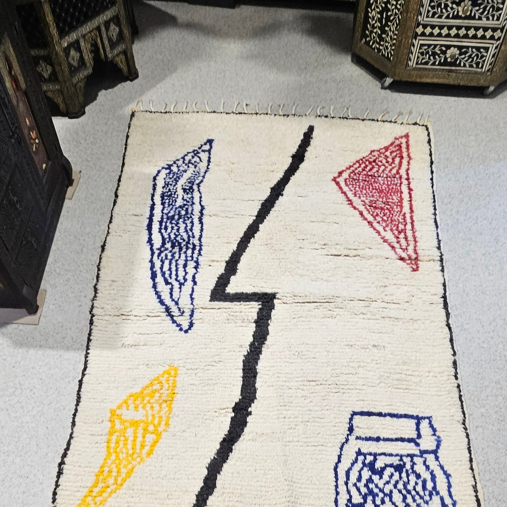 
                      
                        Medium wool Moroccan rug 38
                      
                    