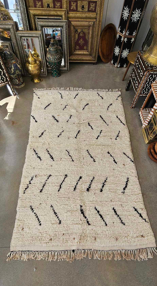 Large wool Moroccan rug 13