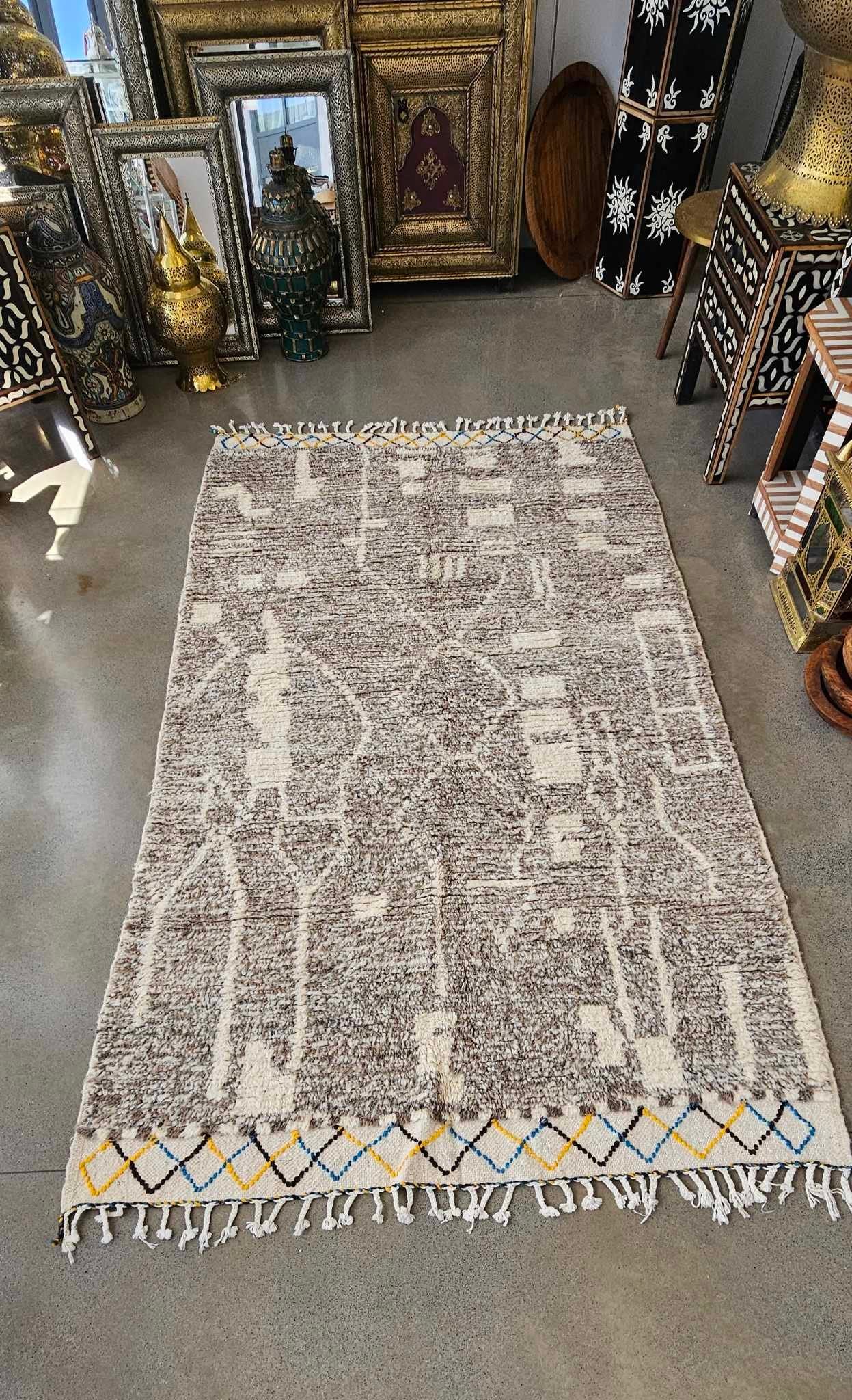 Large Moroccan rug 12